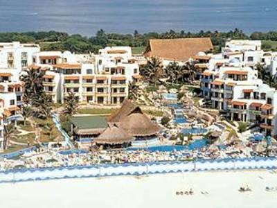 Hôtel El Pueblito Beach à Cancún Extérieur photo
