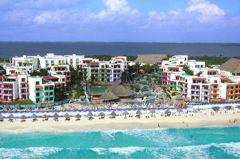 Hôtel El Pueblito Beach à Cancún Extérieur photo